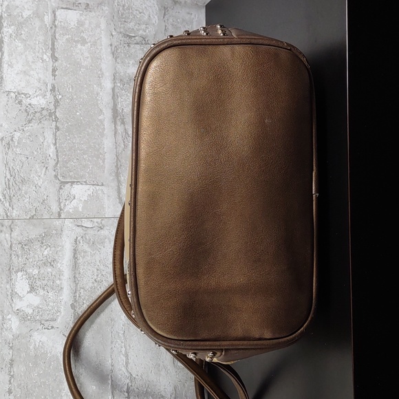 MC Matte Gold/Bronze Leather Bucket Bag - Picture 7 of 10